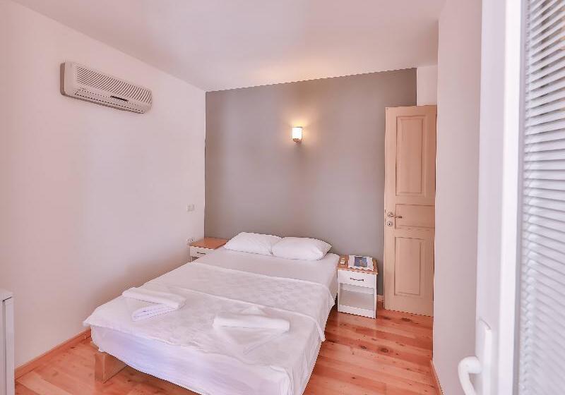Номер Стандарт, Luna Kaş