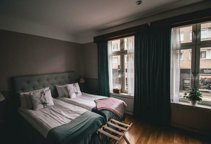 高级大房间, Mojo Hotell