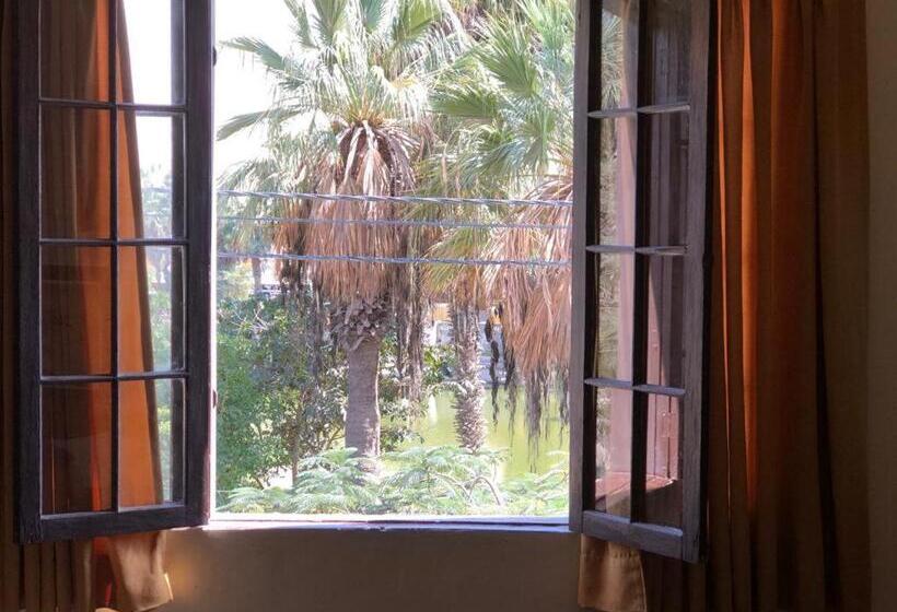 غرفة عائلية, Hostal Huacachina Sunset