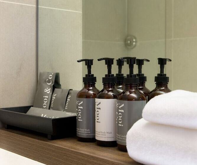 스위트, The Sphere Serviced Residences Managed By Hii