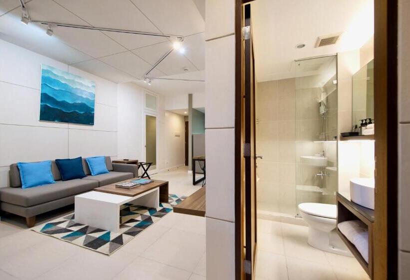 스위트, The Sphere Serviced Residences Managed By Hii