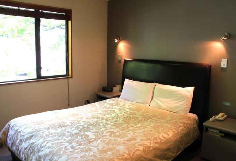 3 베드룸 이그제큐티브 아파트, St James Apartments