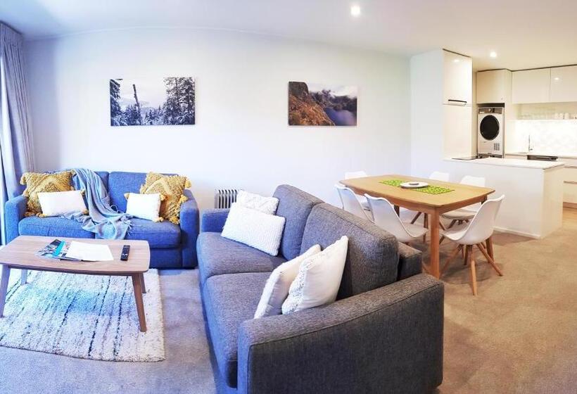 침실 2개 디럭스 아파트, St James Apartments