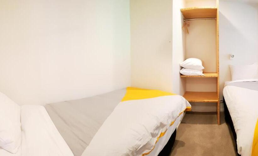 침실 2개 디럭스 아파트, St James Apartments