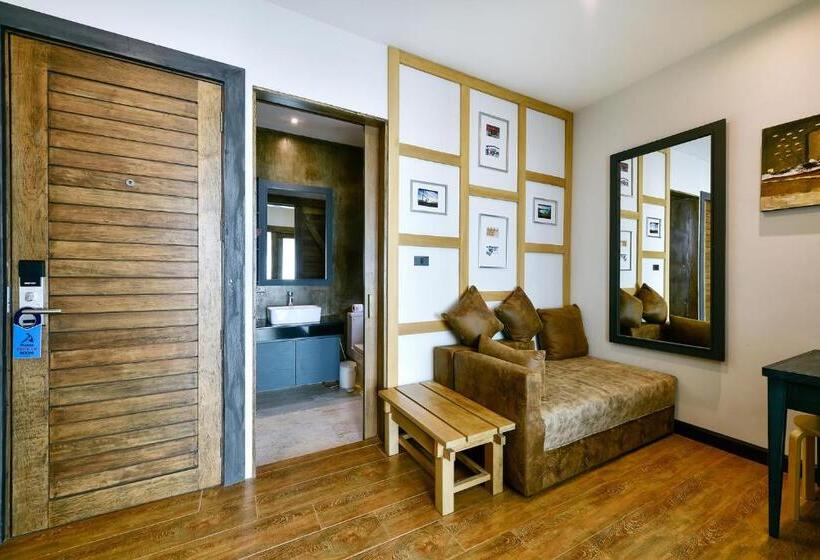 Quarto Deluxe, Casa Bella Phuket