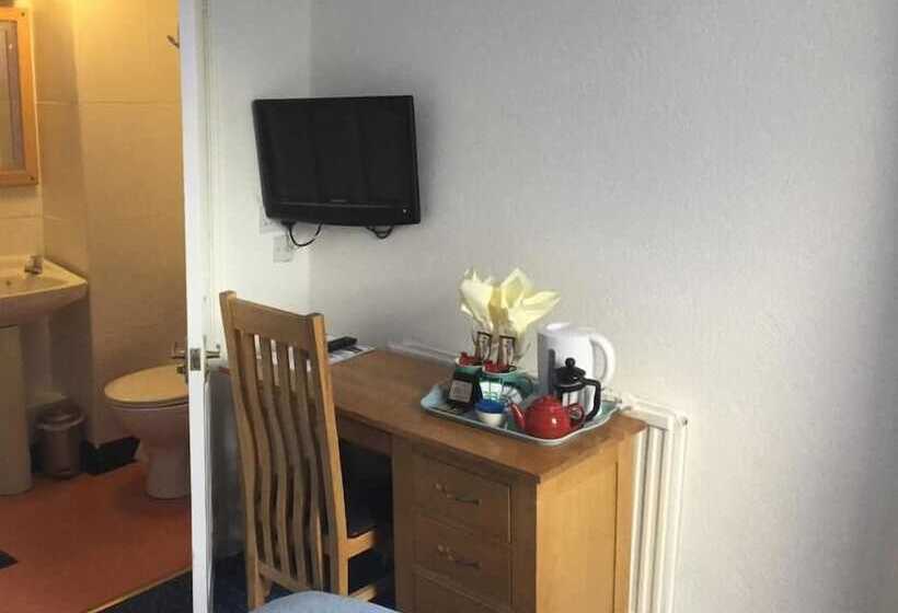 스탠다드 룸, Cardigan And Celtic Bay Guest House