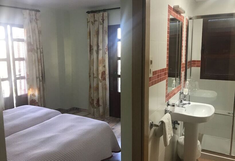 Номер Стандарт, Hostal Rio De Oro
