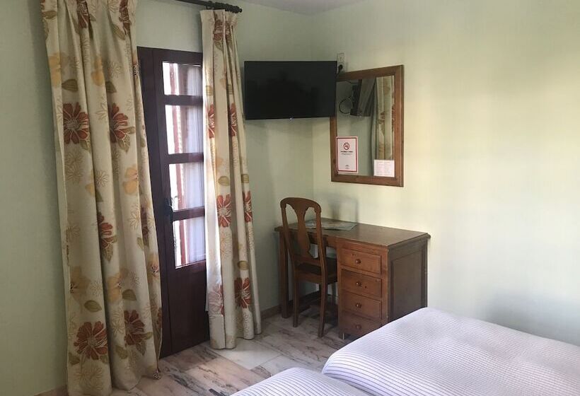 Номер Стандарт, Hostal Rio De Oro