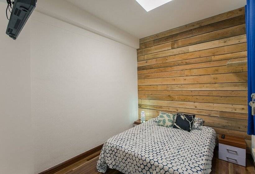 اتاق استاندارد با سرویس بهداشتی مشترک, Kasa Ronda   Adults Only