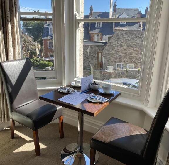 מיטת קינג בסוויטה, Gretenham B&b