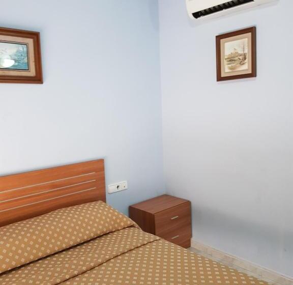 스탠다드 룸, Hostal Europa