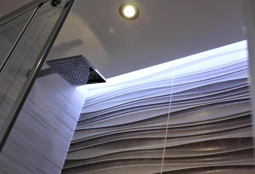 Студия Стандарт, Rioshouse George Inn