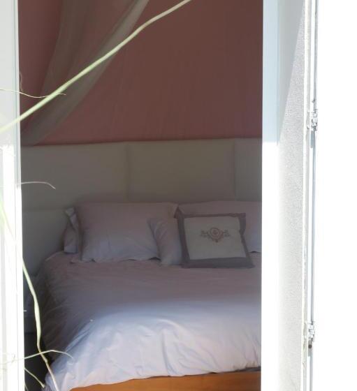 Люкс 2 Спальни, B&b Le Patio En Ville   Chambres D Hôtes