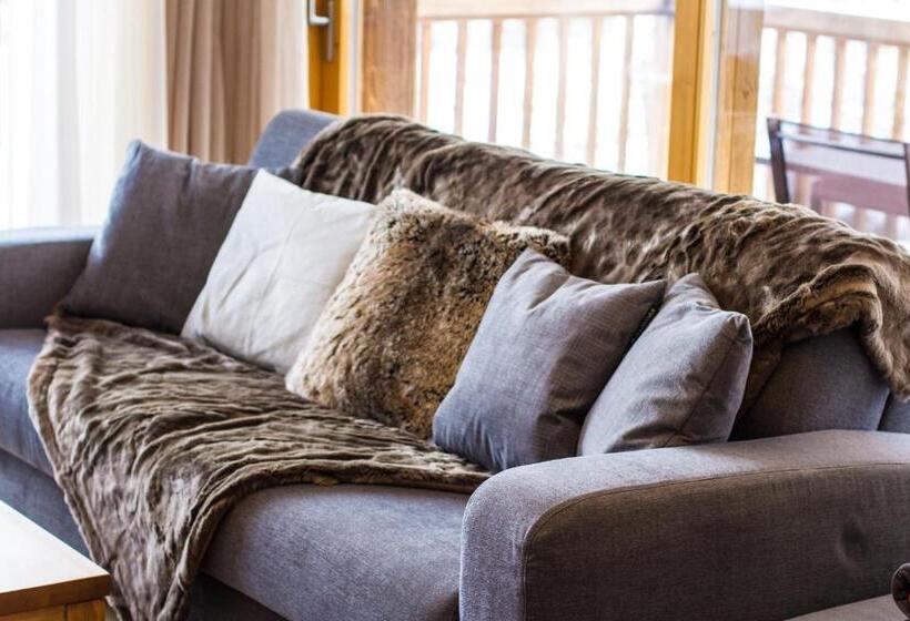 Апартаменты Deluxe 2 Спальни с Гидромассажем, Chalet Les Rahâs By Mrs Miggins