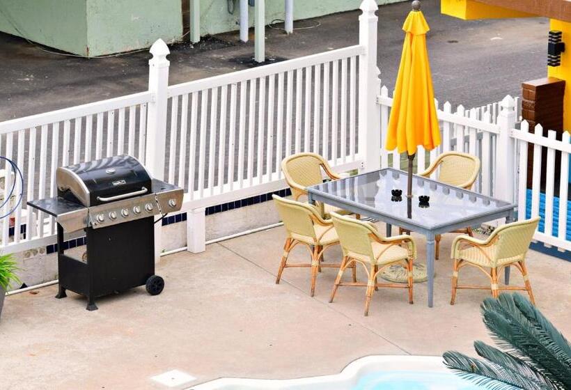 デラックスの４人部屋, Paradise Inn