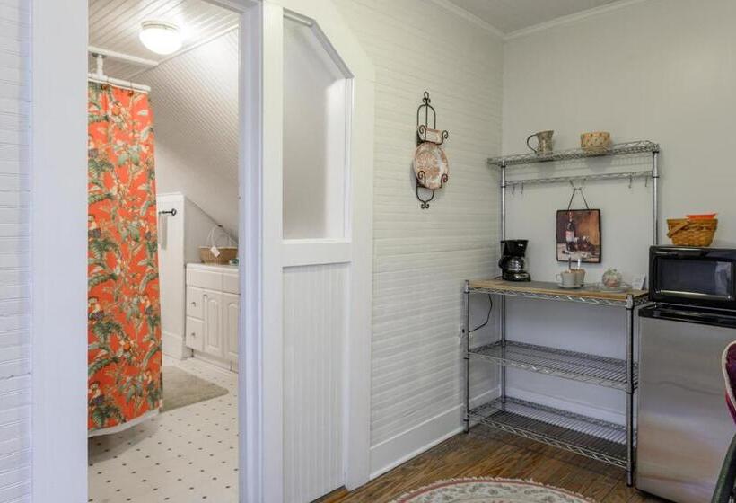 Стандартный Номер Кровать Кинг, Oakland Cottage Bed And Breakfast