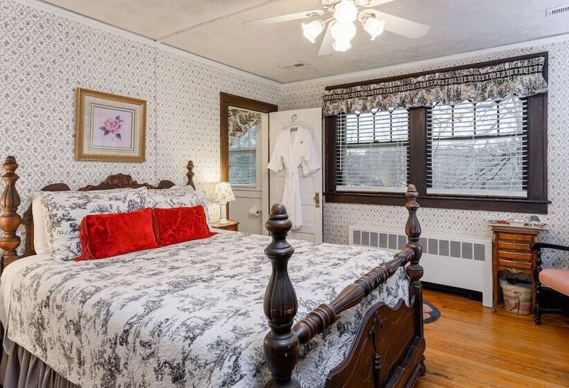 Номер Стандартный Кровать Куин, Oakland Cottage Bed And Breakfast