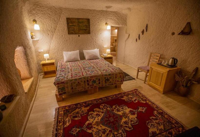 جناح سرير كينج, Maze Of Cappadocia