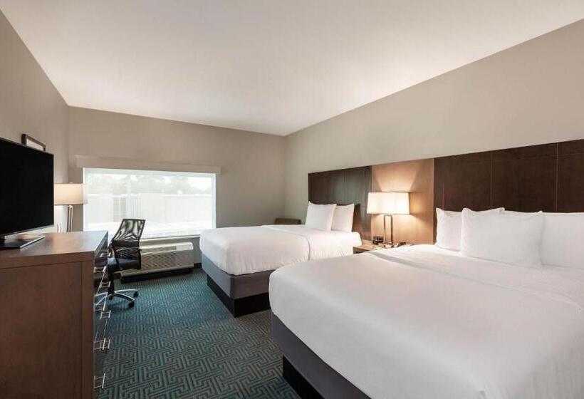 Номер Стандарт Адаптированный для Инвалидов, La Quinta Inn & Suites By Wyndham Lafayette Oil Center