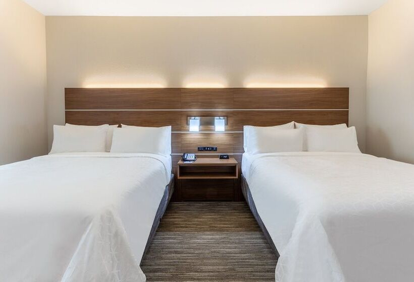 스위트, Holiday Inn Express & Suites Kearney, An Ihg