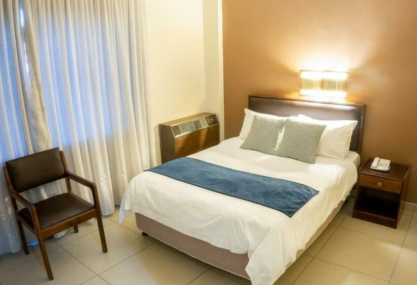 Quarto Estandar Individual, Elgro Hotel Potchefstroom
