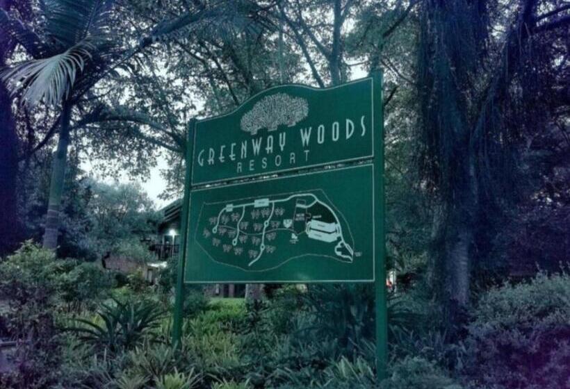 Четырехместный Номер Стандарт, Greenway Woods Resort
