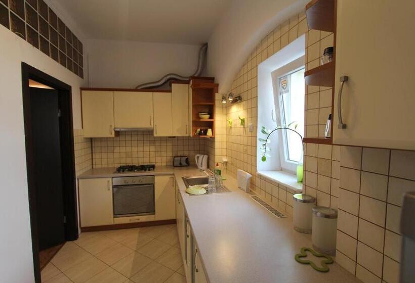 Номер Стандарт Совместная Ванная, Chmielna 5 Rooms & Apartments