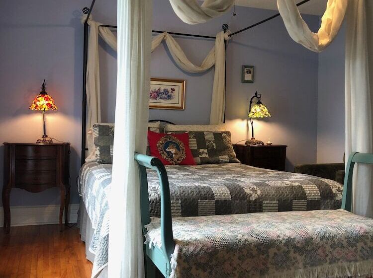 스탠다드 룸, Blue Gables Bed And Breakfast