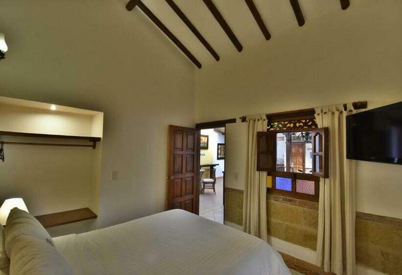 Номер Стандарт, Jardines De La Villa