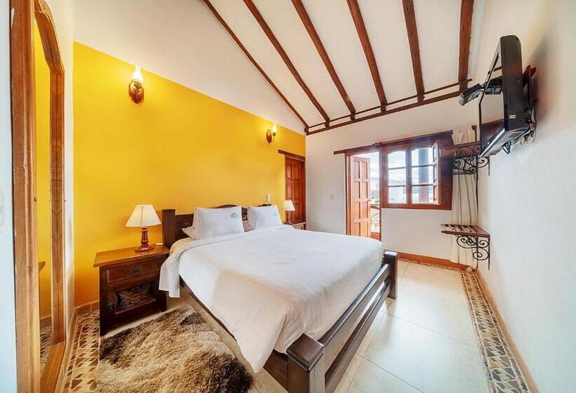 Номер Стандарт с Балконом, Jardines De La Villa