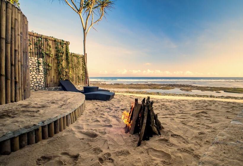چادر با خدمات رفاهی استاندارد, Bubble Hotel Bali Nyang Nyang   Glamping