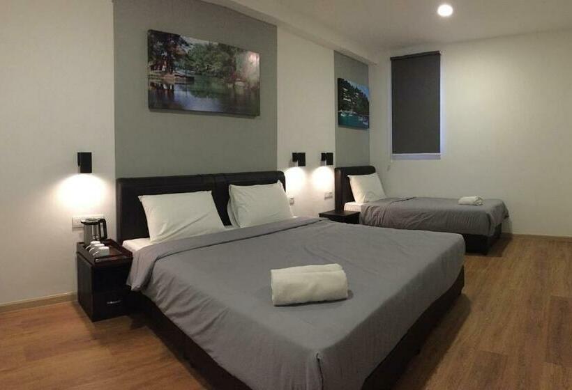 سوییت خانوادگی, Carlton Inn Bukit Ubi
