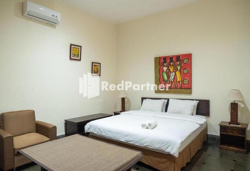 Номер Economy, Monginsidi Guest House Syariah Malioboro Yogyakarta Mitra Reddoorz