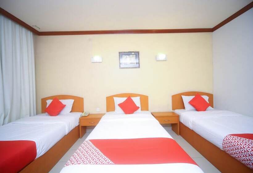 Люкс Superior, London By Oyo Rooms