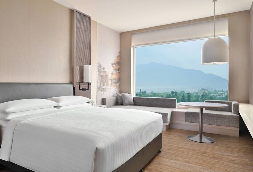 Club Room, Kathmandu Marriott