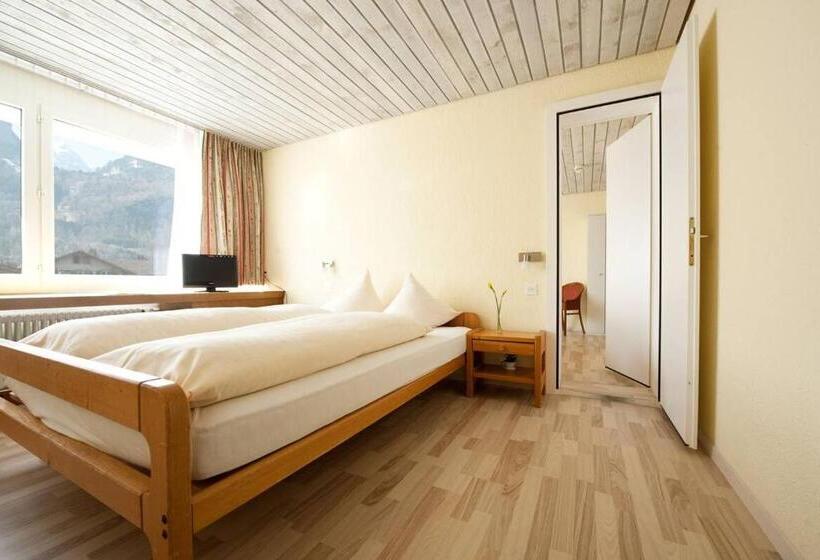 Номер Стандарт, Das Hotel Sherlock Holmes