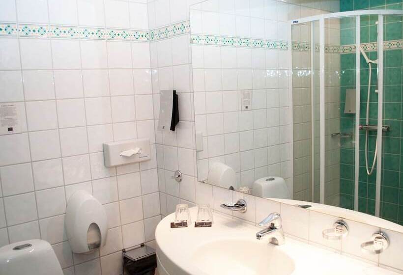 수피리어 싱글 룸, First Hotel Olofström