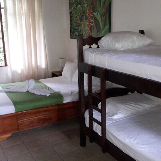 四人标准间, Ceiba Tree Lodge