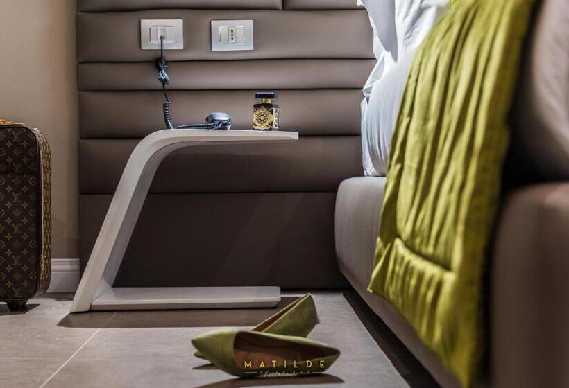 اتاق استاندارد یک نفره, Matilde  Lifestyle