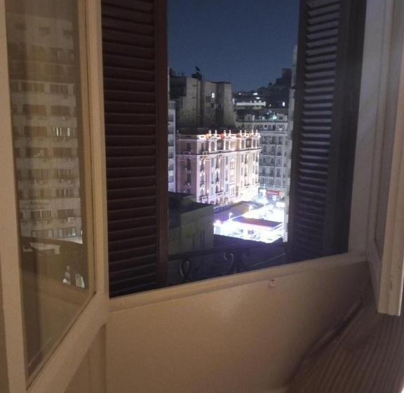 اتاق استاندارد چهار تخته, New Panorama Palace