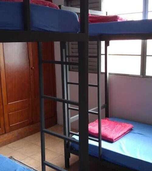 Quarto Estandar, Hostel Bauru