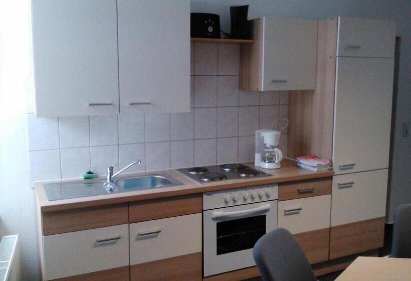 Номер Стандарт Совместная Ванная, Hostel Vorharz Aschersleben