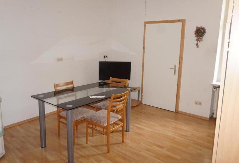 Номер Стандарт Совместная Ванная, Hostel Vorharz Aschersleben