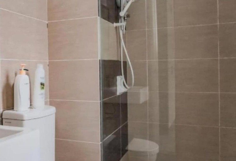 سوئیت مدیریتی 2 خوابه, 7stonez Suites Midhills Genting Highlands