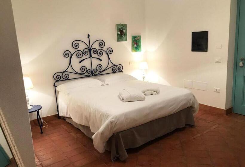 اتاق لوکس, Borgo Rosso Di Sera Resort