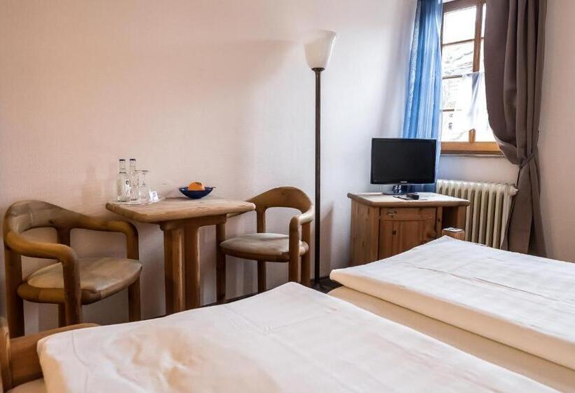Номер Стандарт, Marktplatzhotel   Restaurant Tafelspitz