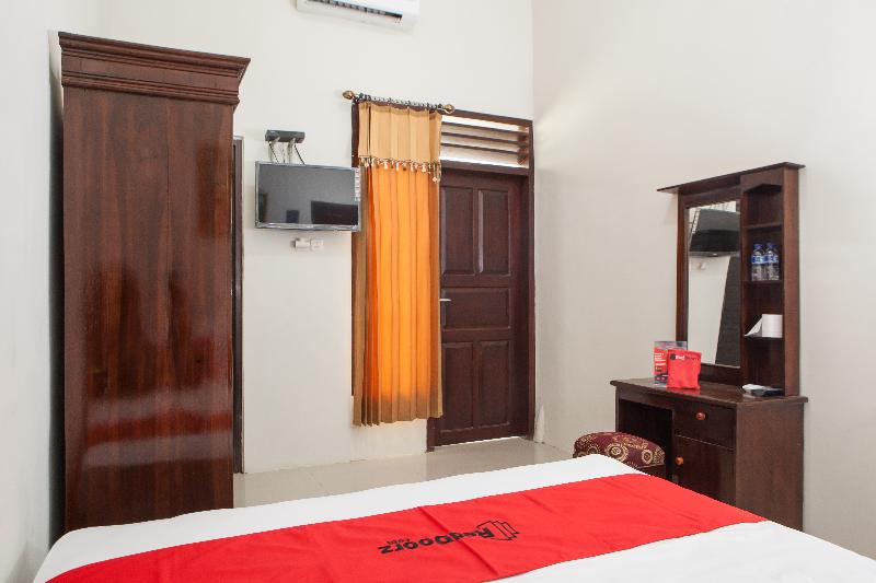 Номер Стандарт, Reddoorz Near Banyuwangi Baru Station