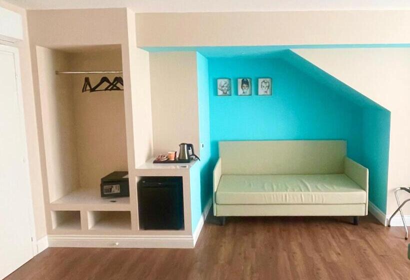 Номер Стандарт Трехместный, Home 146