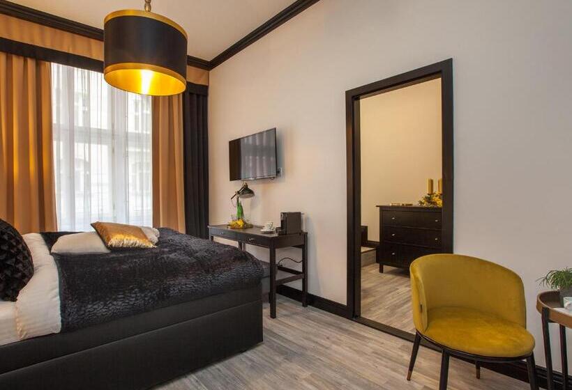 اتاق لوکس, Golden Prague Rooms