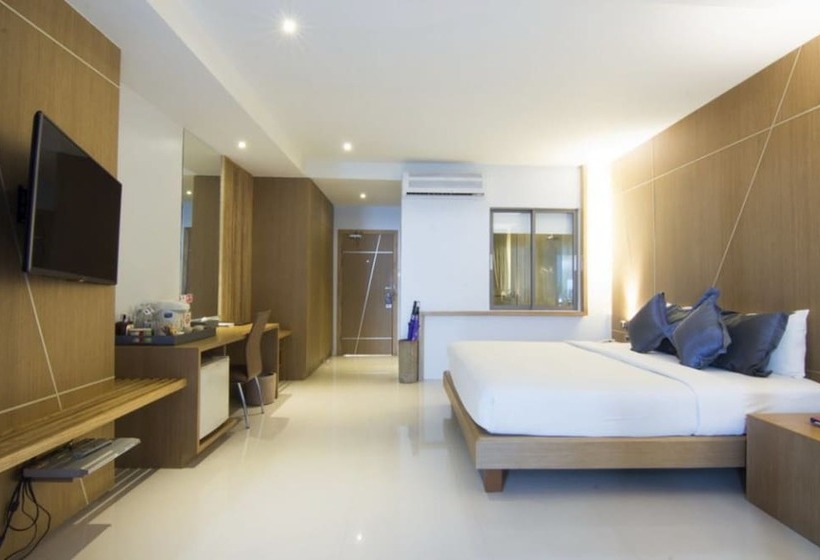 디럭스 자쿠지룸, Chaweng Cove Beach Resort